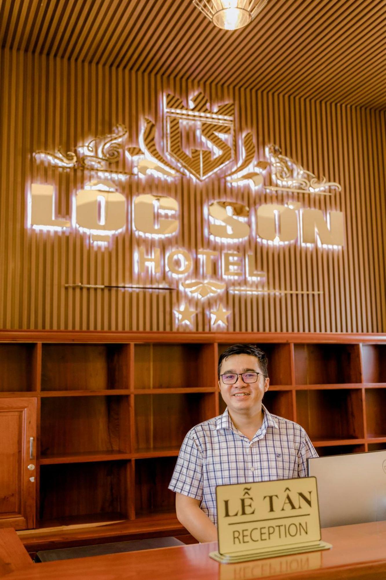 Loc Son Hotel Buôn Ma Thuột Dış mekan fotoğraf