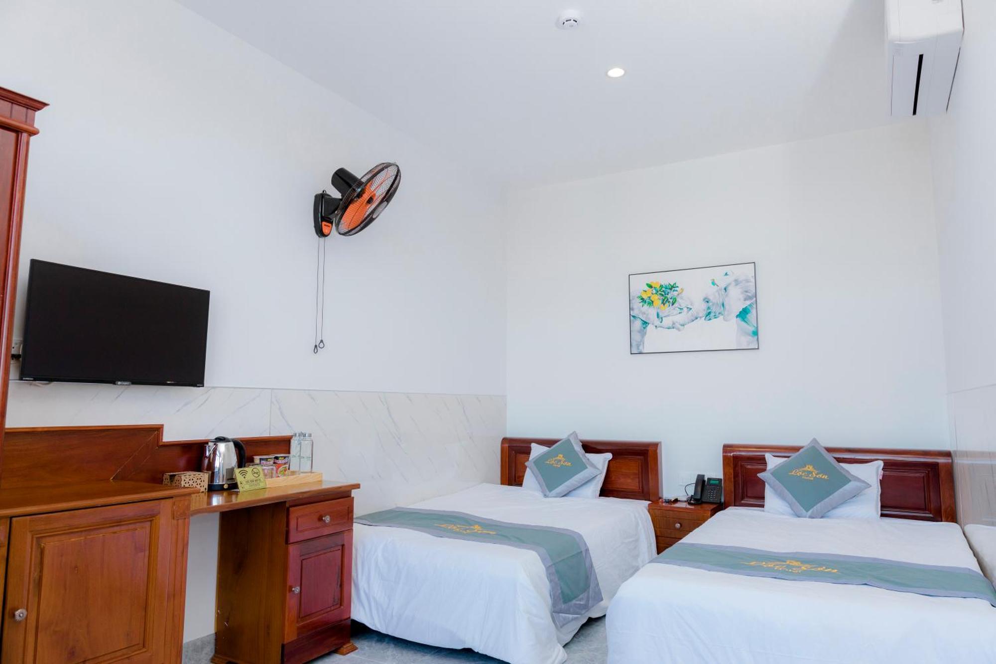 Loc Son Hotel Buôn Ma Thuột Dış mekan fotoğraf